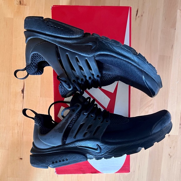 Nike Air Presto ‘Triple Black’ — UNISEX - Size 3XS - Picture 3 of 5